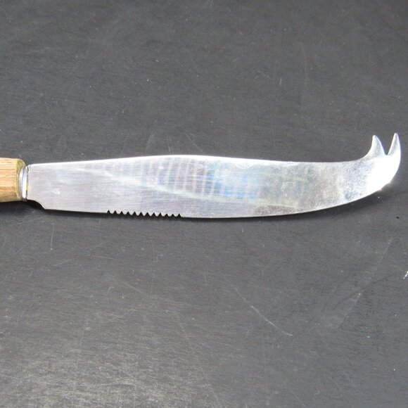 Rostfrei Solingen 8 Inch Cheese Knife with Blonde Tapered Wooden Handle - Picture 4 of 7